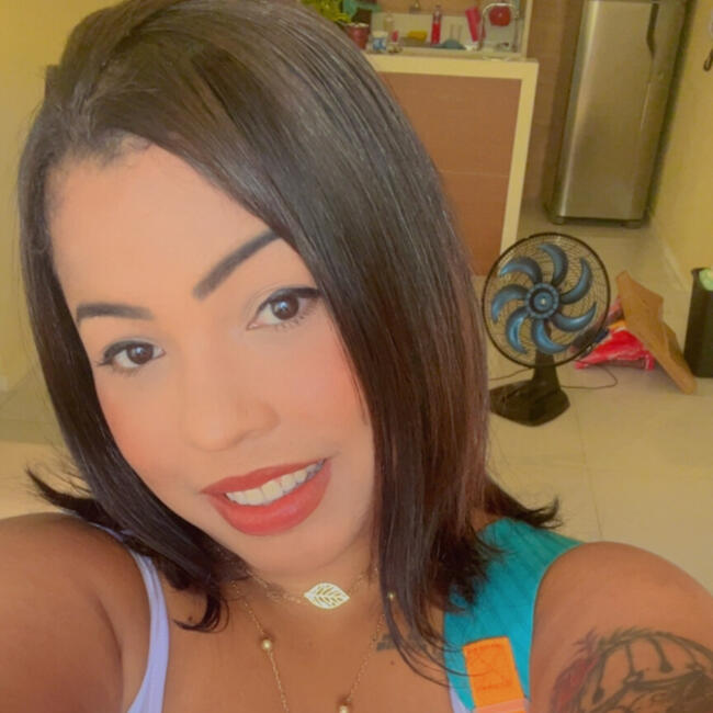 Emprego de babá em João Pessoa: Jamile