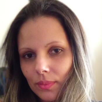 Babá em Osasco: Vania