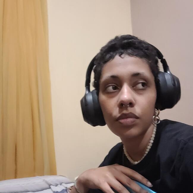 Emprego de babá em Sete Lagoas: Lorrany