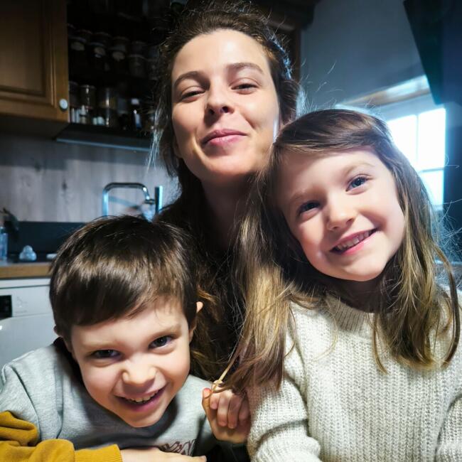Babysitting job in Le Lardin-Saint-Lazare: Marie