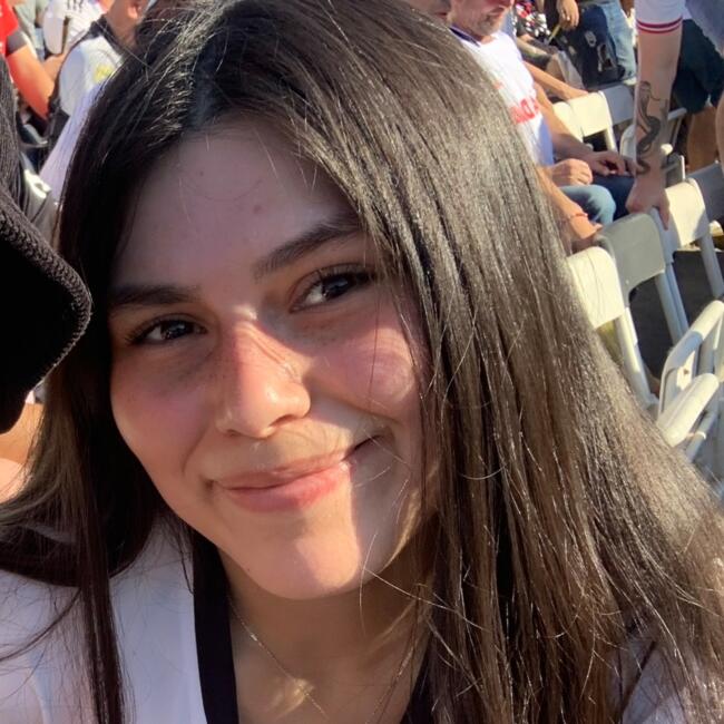 Babysitter in Punta Arenas: Valentina Quintanilla