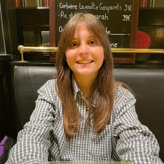 Babysitter in Toulouse: Jeanne