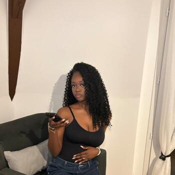 Babysitter in Villejuif: Chaïma