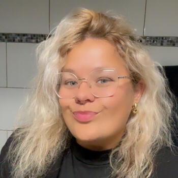 Babysitter in Huisseau-sur-Cosson: OCEANE