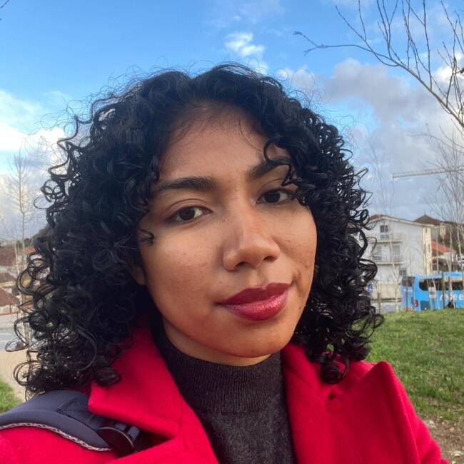 Babysitter in Cascais: Manuela