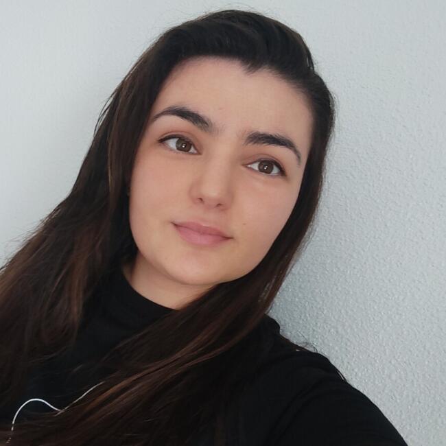 Canguro en Elche: Luana