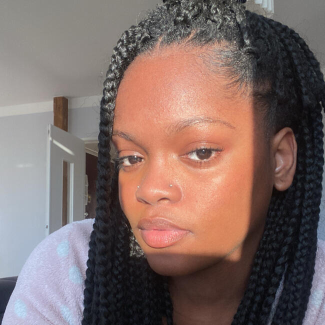 Babysitter in Saint-Ouen: Cristiana