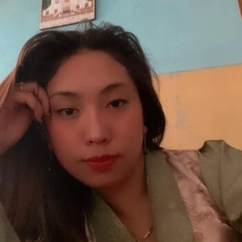 Babysitter in Issy-les-Moulineaux: Tenzin yangzom
