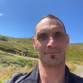 Parent Le Mesnil-Esnard: Damien