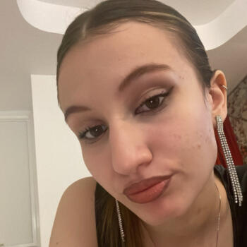 Babysitter στην περιοχή Ampelókipoi (Κεντρική Μακεδονία): Αγγελικη