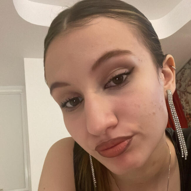 Babysitter στην περιοχή Ampelókipoi (Κεντρική Μακεδονία): Αγγελικη