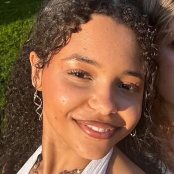 Babysitter Melbourne: Onyeka