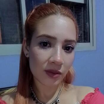 Niñera González Catán: Edith