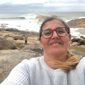 Babysitter in Ciudad de la Costa: Elizeth