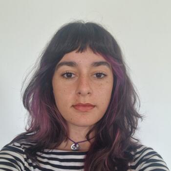 Babysitter in Lisbon: Inês