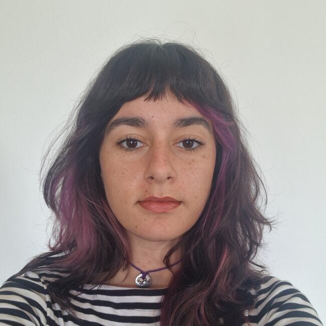 Babysitter in Lisbon: Inês