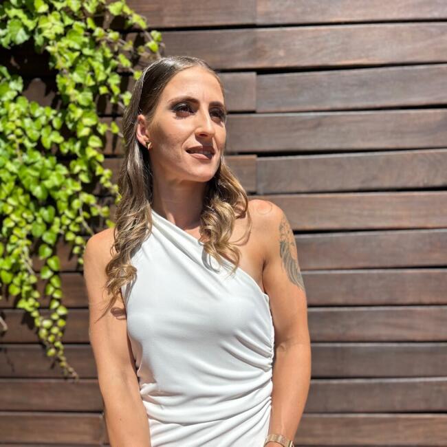 Babysitter in Nogueira da Regedoura: Patricia Rocha