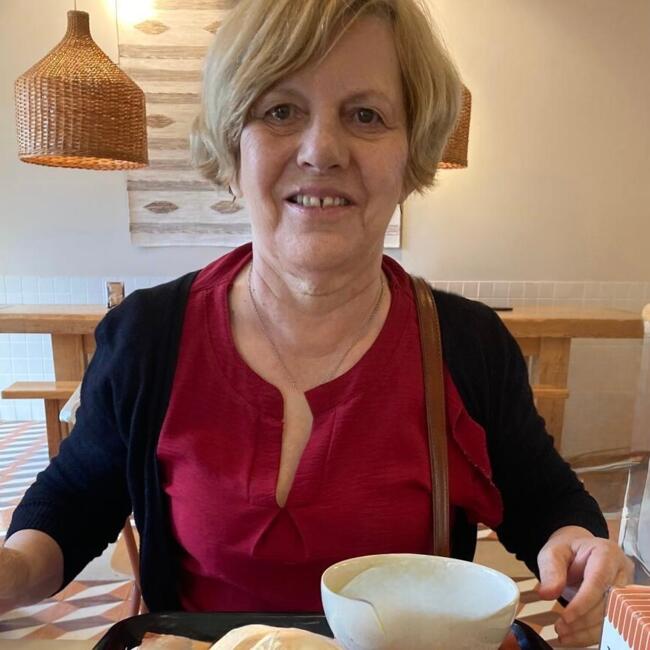 Babysitting job in Lisbon: Xpto