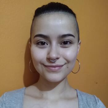 Babysitter in Mendoza: Verónica