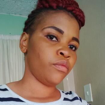 Babysitting job in Nqutu: babysitting job Khule