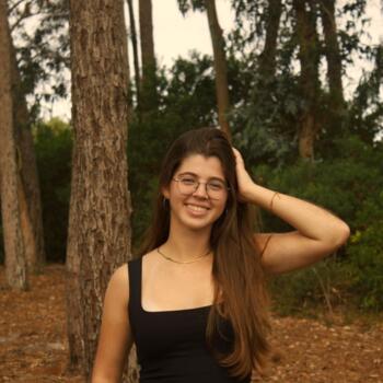 Babysitter São João das Lampas: Beatriz
