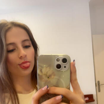 Babysitter in Ghent: Alicia