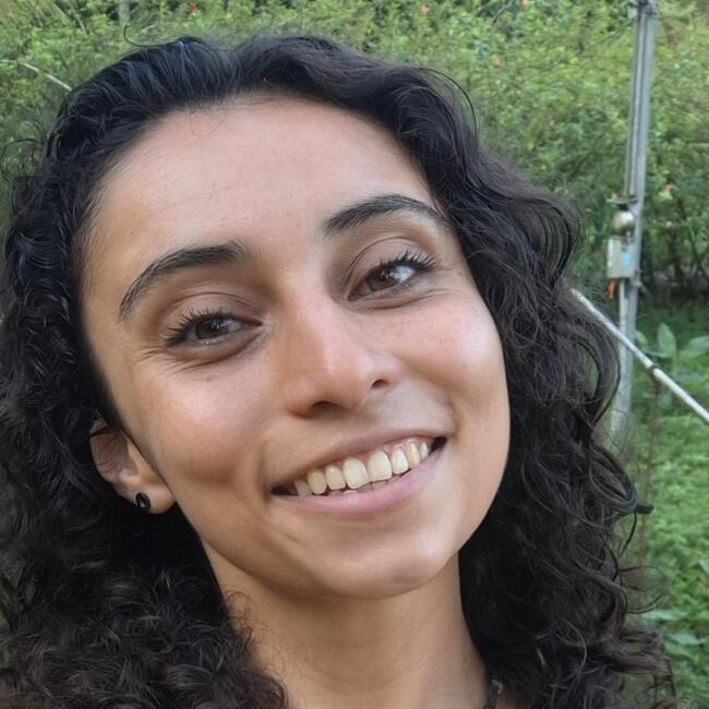 Babysitter in Heredia: Tania