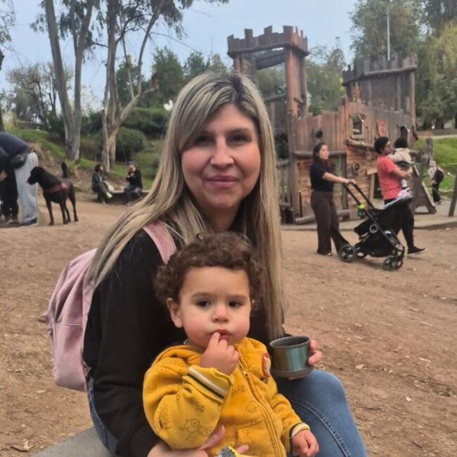 Babysitting job in San Bernardo: Leslie