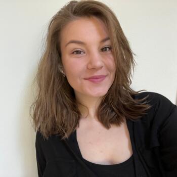 Babysitter in Prague: Adéla