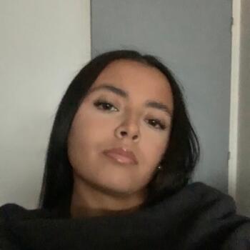 Baby-sitter Longwy: Siham