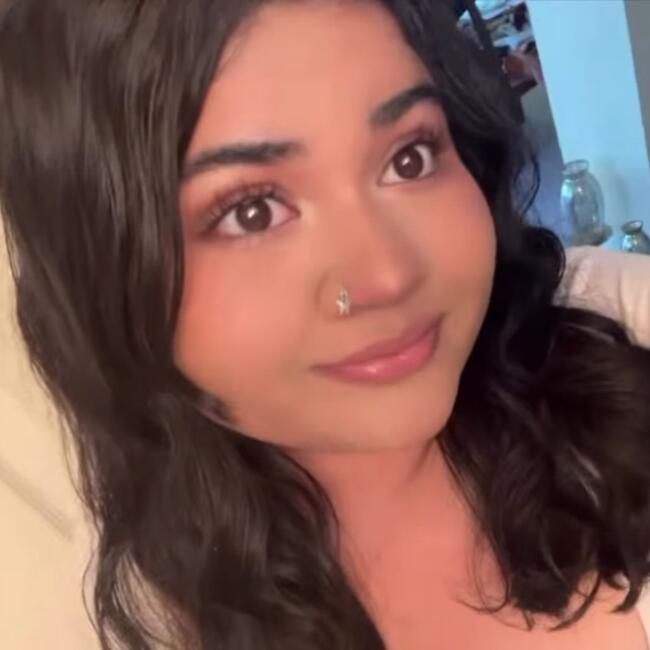 Babysitter in Ajax: Fatima
