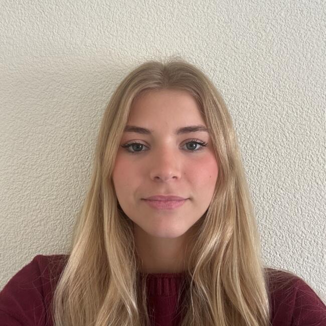 Niñera en Valencia: Claudia