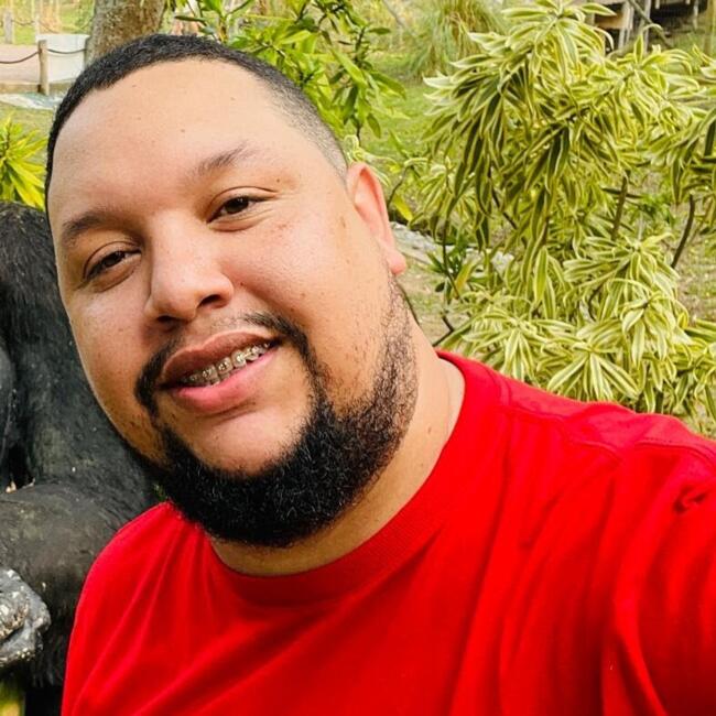 Emprego de babá em Duque de Caxias: Augusto