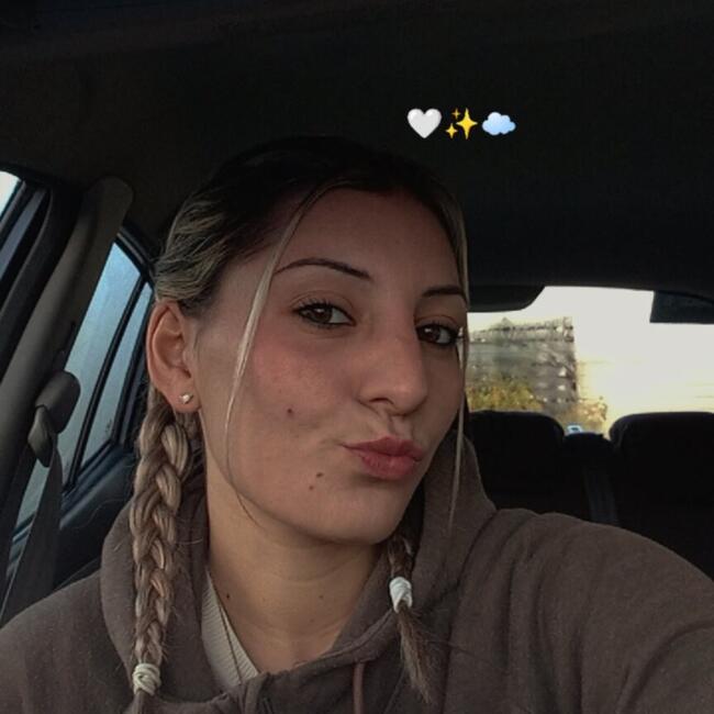 Babysitter in Landemont: Samantha