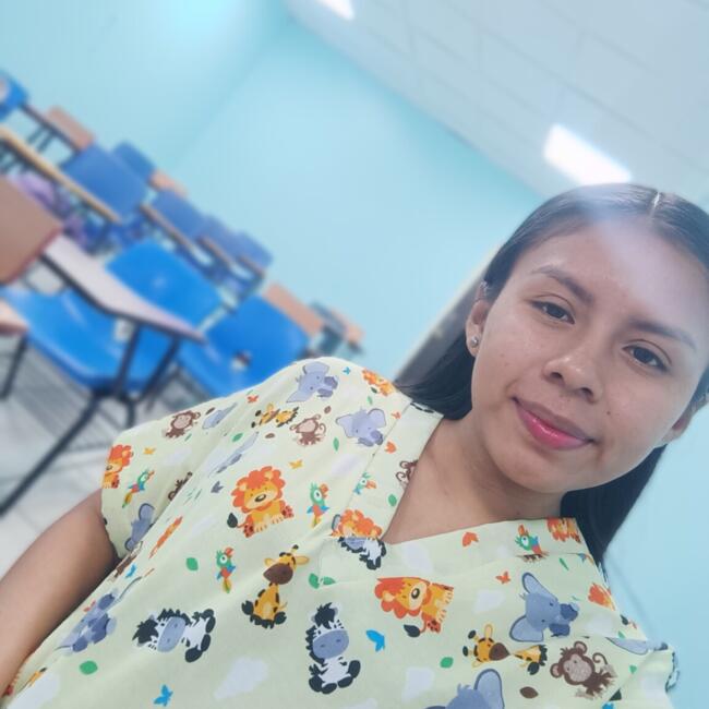 Babysitter in Panama City: Migdalia Lisbet Valdez Mendoza