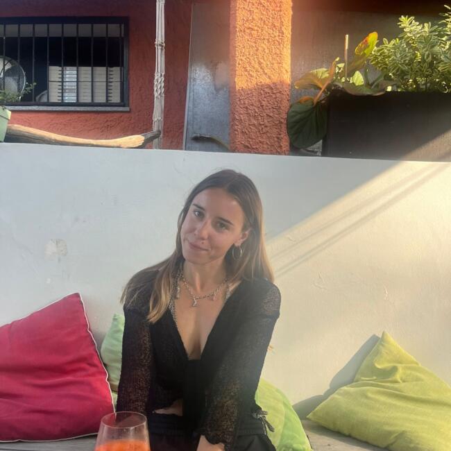 Babysitter in Marseille: Margaux
