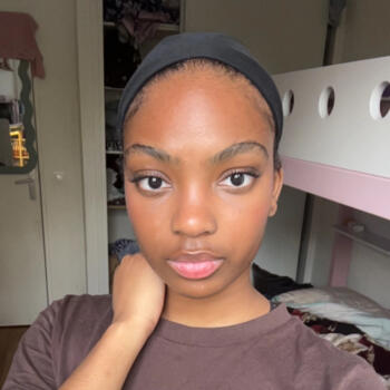 Babysitter Créteil: Aissetou