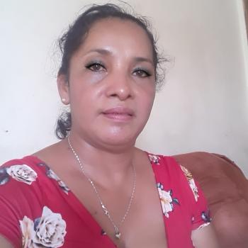 Babysitter in Guácima: Gloria nubia