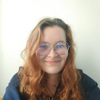 Babysitter in Melgven: Léa