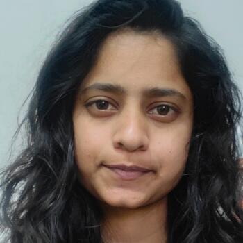 Babysitter in Luton: Arshitha