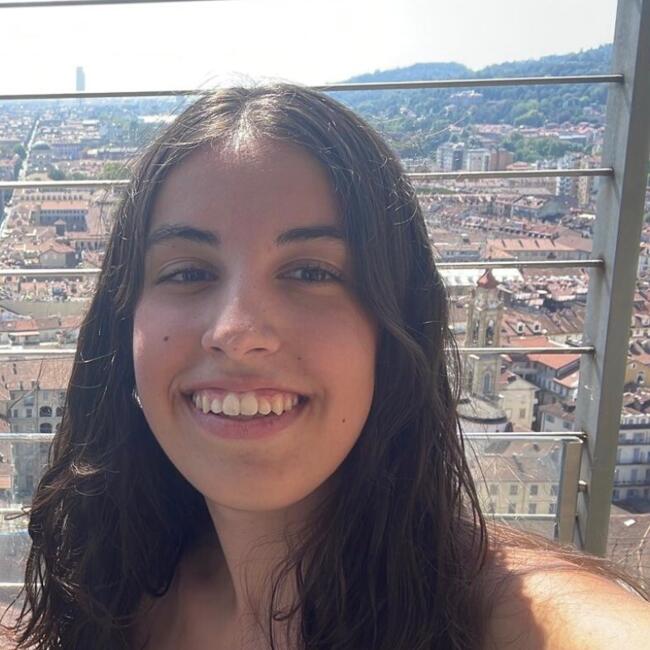Babysitter in Genola: Veronica