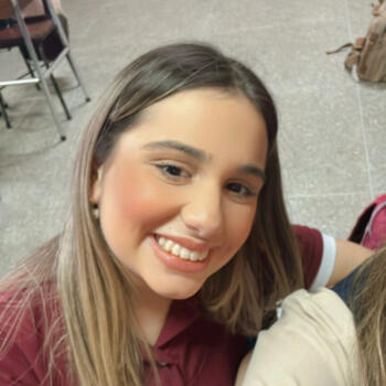 Babysitter in Katy: Isabella