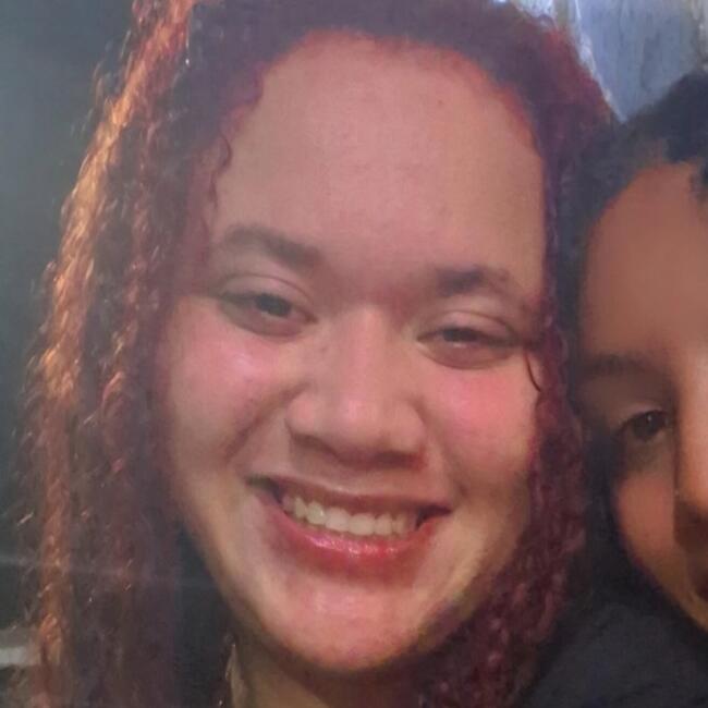 Babá em Cruzeiro: Adina