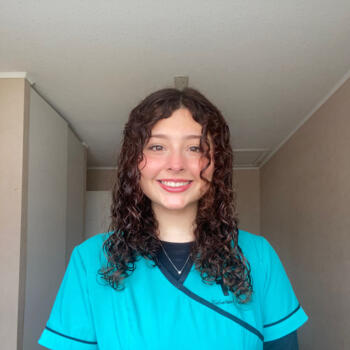 Niñera en Santa Cruz: Valentina