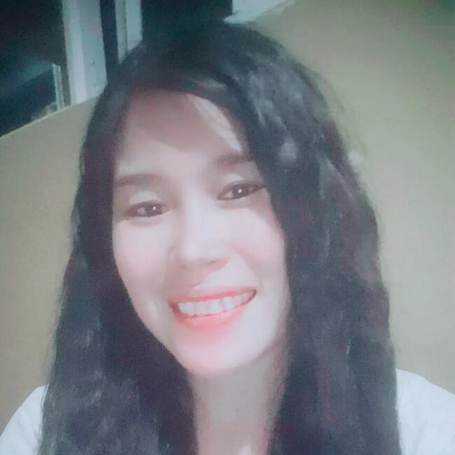 Nanny in Dubai: Ence