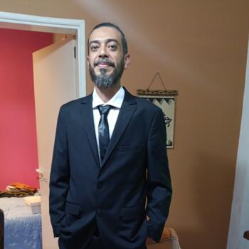 Trabajo para niñera en Berazategui: trabajo para niñera Hernan