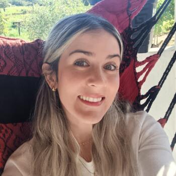 Babysitter in Indaiatuba: Emanuela