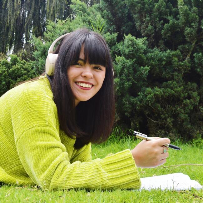 Babysitter in Villas del Campo: Elizabeth