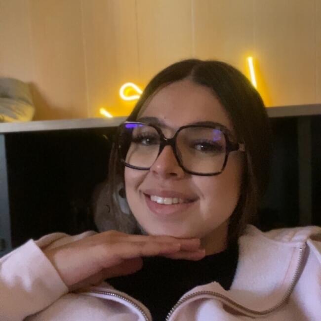 Babysitter in Laon: Celia