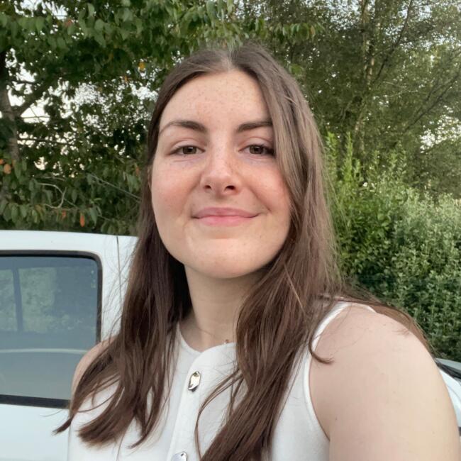 Babysitter in Lyon: Amandine